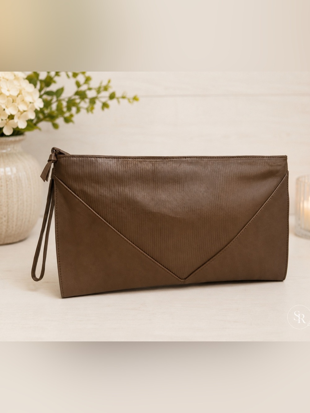 Vintage 1980s Genuine Leather Envelope Clutch Wristlet Bag Made in Japan